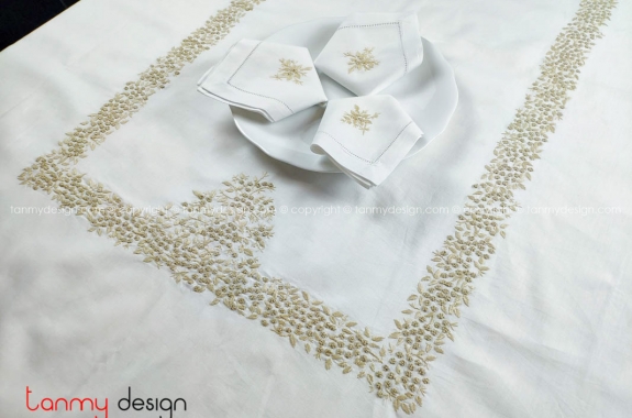 Rectangle baby mimosa flower with French jour embroidered table cloth (200x150 cm) - include 8 napkins